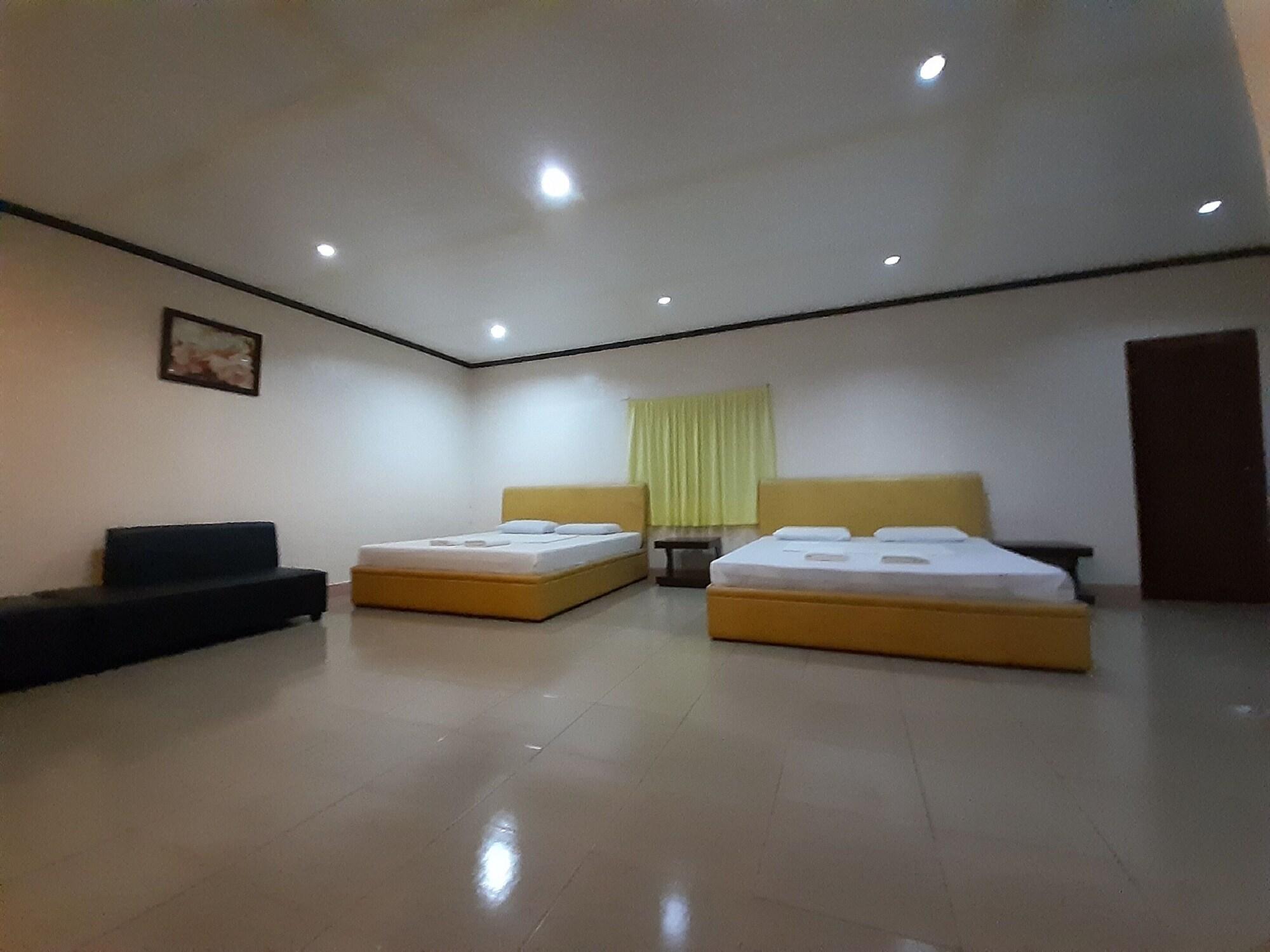 Hillside Resort Puerto Princesa Exterior photo