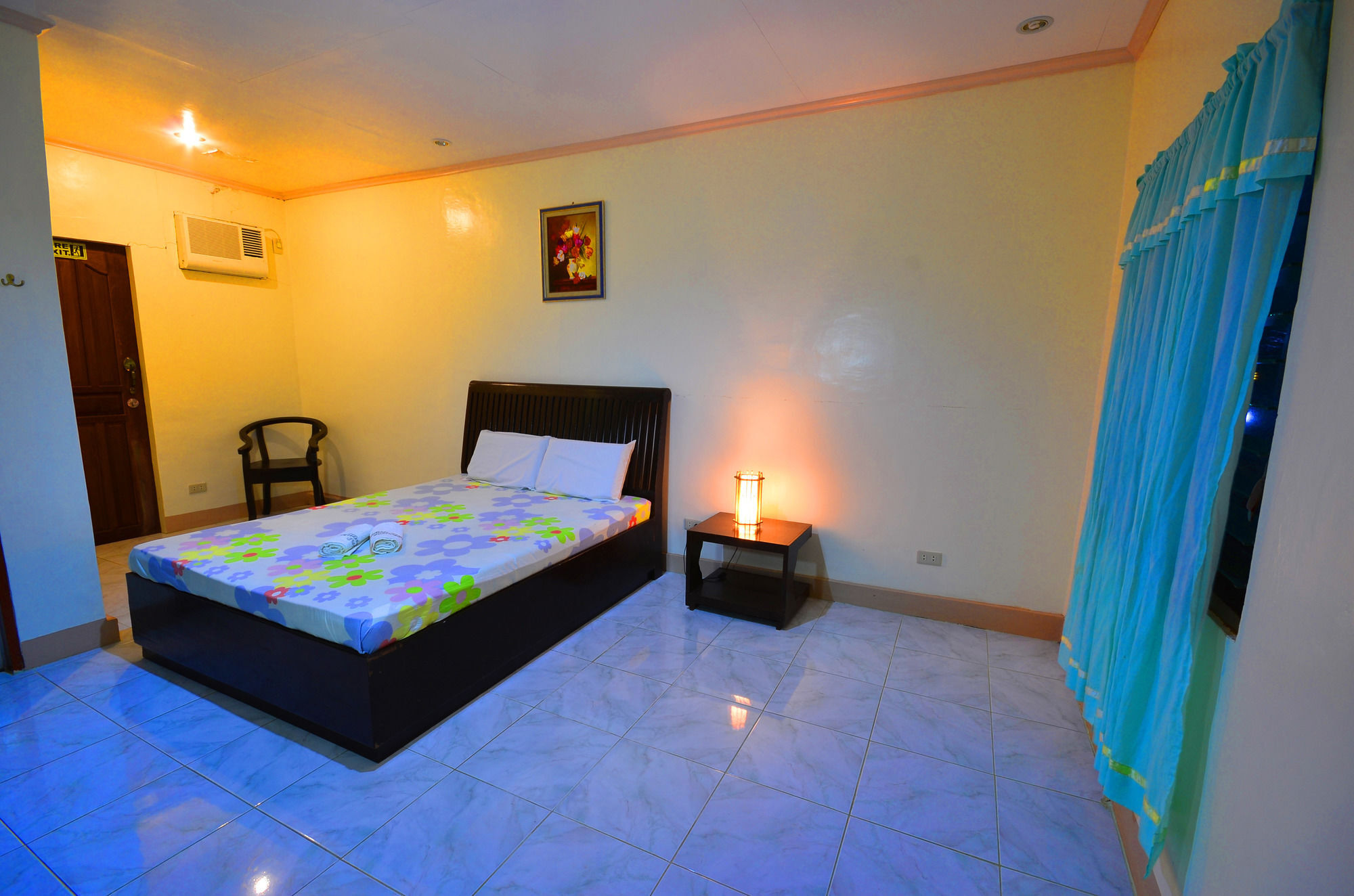 Hillside Resort Puerto Princesa Exterior photo